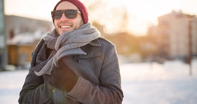 ۴ دلیل استفاده از عینک آفتابی هنگام رانندگی در زمستان