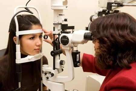 مراقبت از لنز چشم