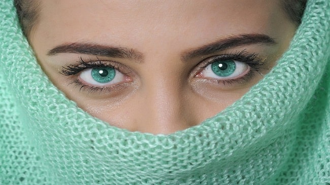 سوالات متداول لنزهای تماسی رنگی