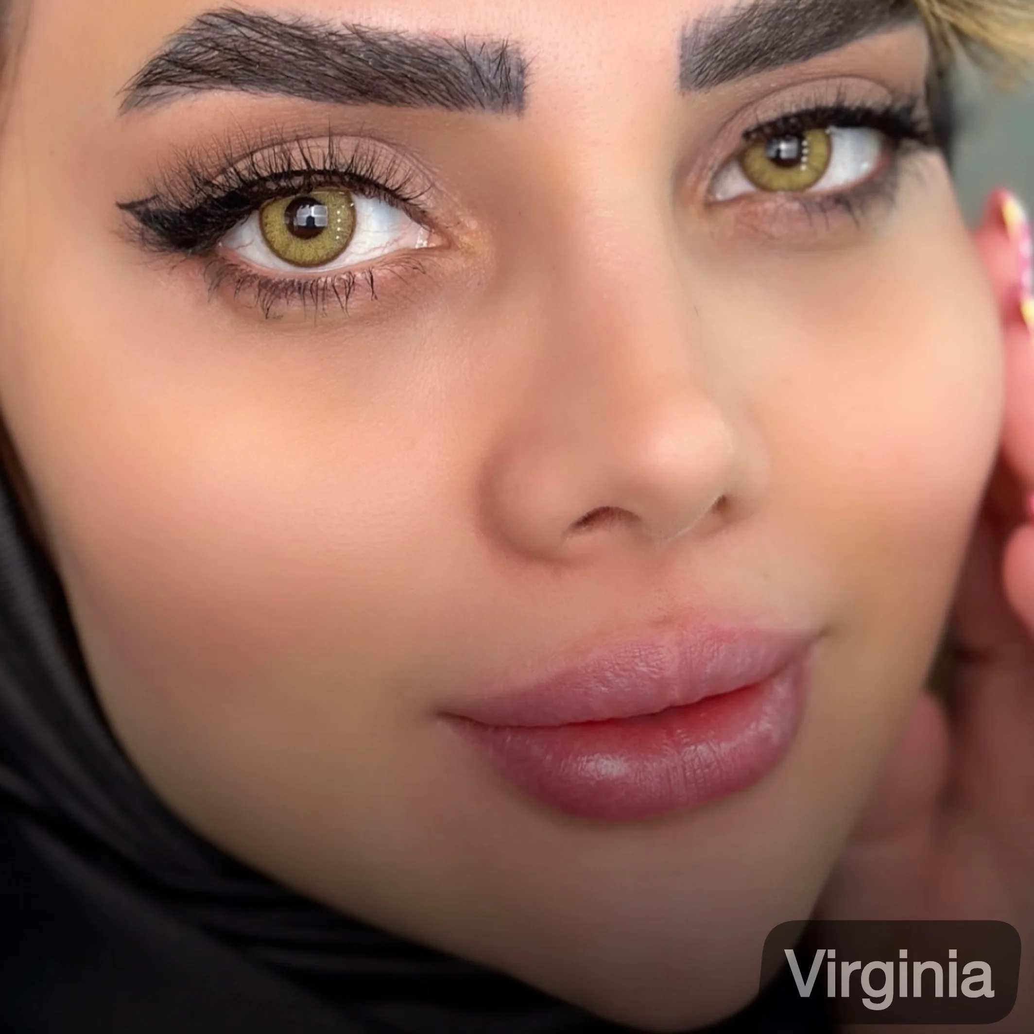 لنز رنگی سالانه آیسکالر (Icecolor Luxury)