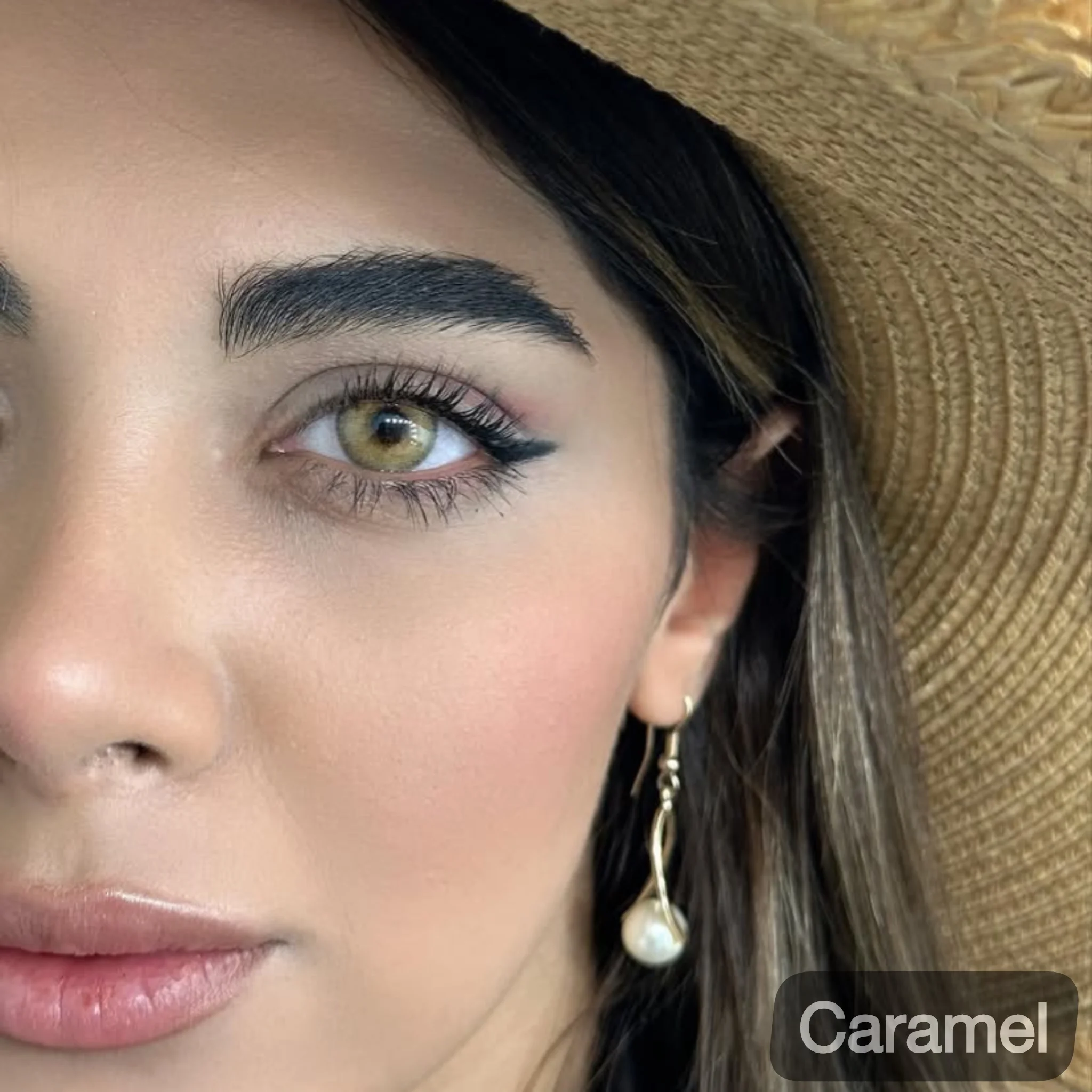 لنز رنگی سالانه آیسکالر (Icecolor Luxury)