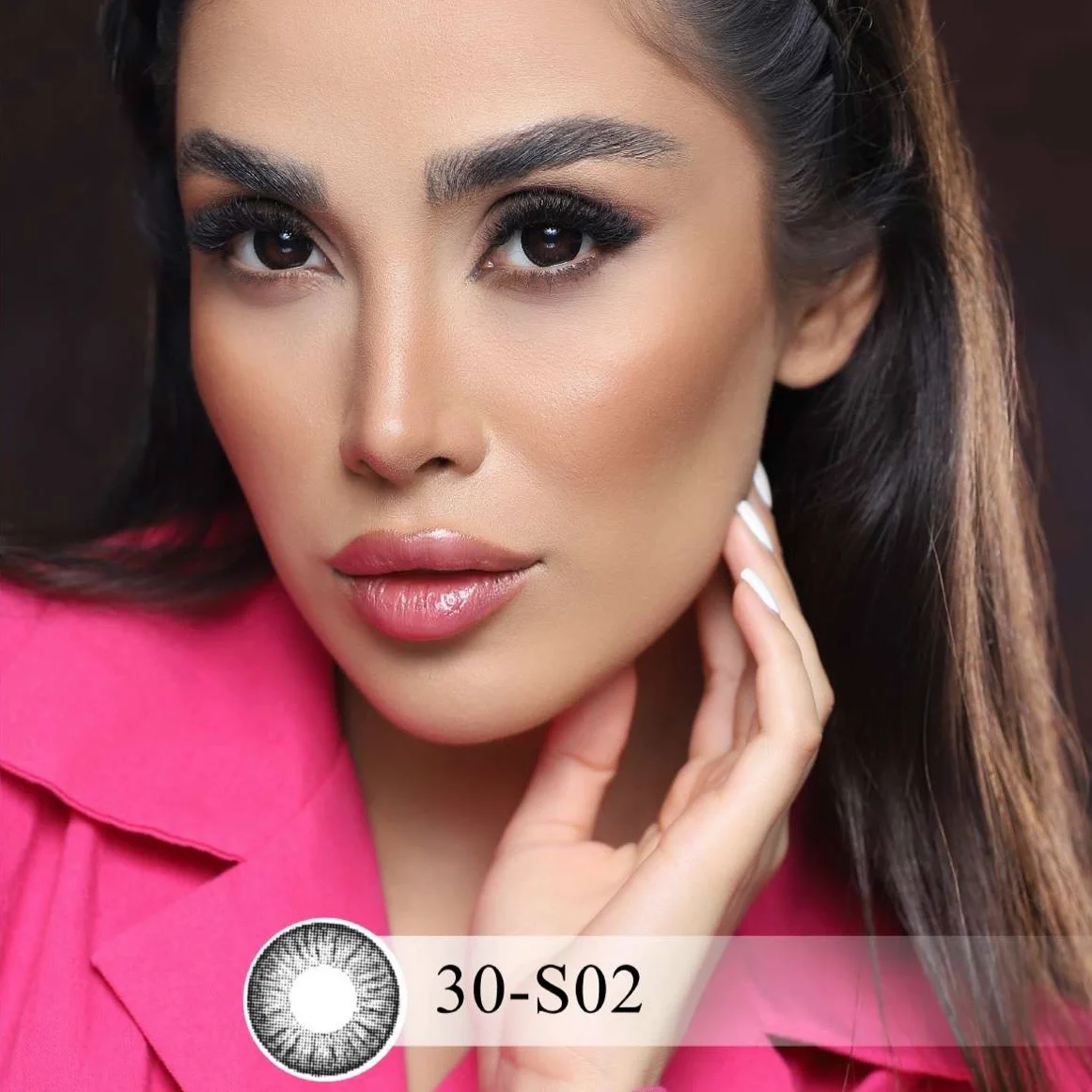 لنز رنگی سالانه هرا (Hera)
